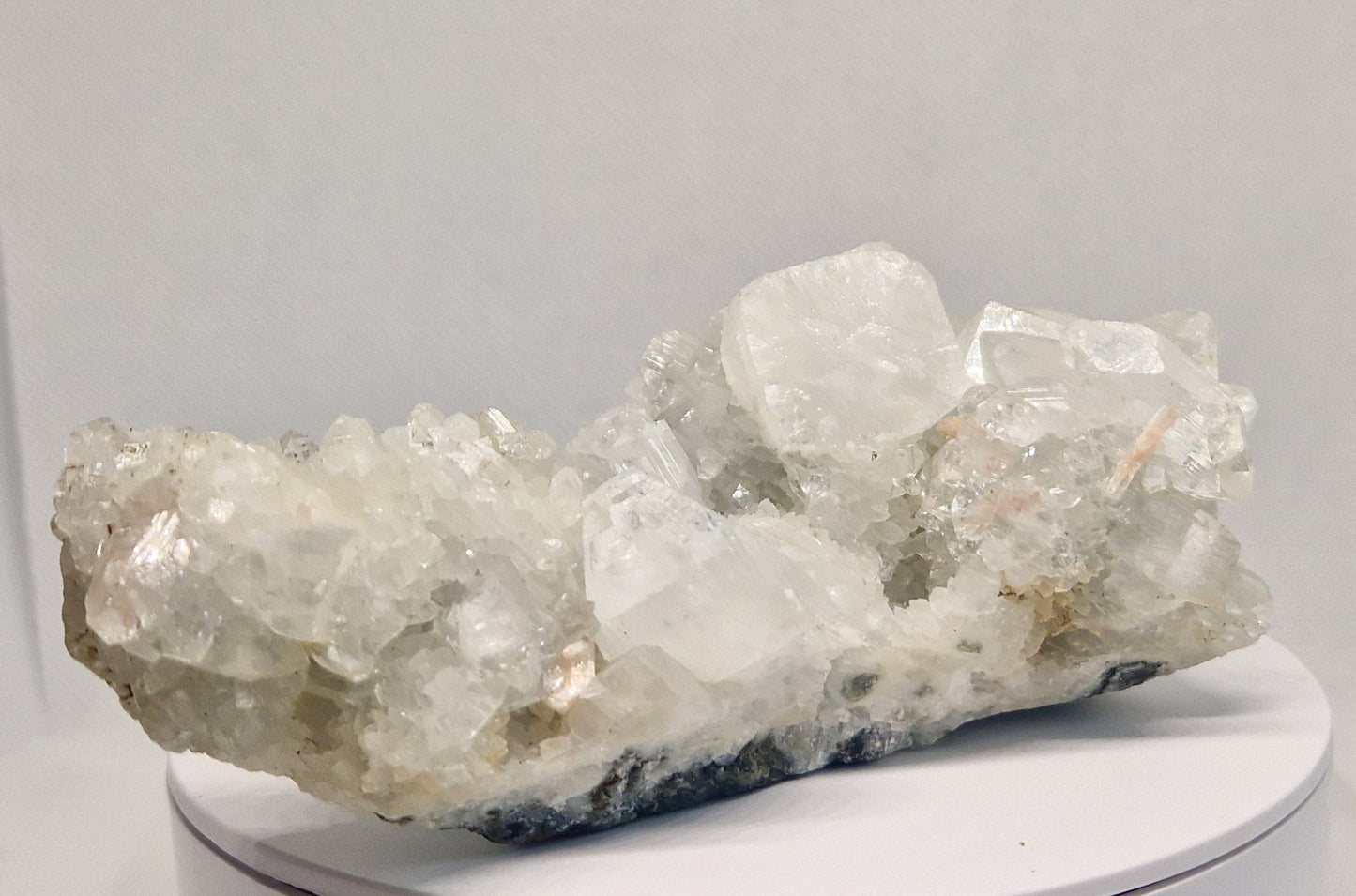 Apofyliet Cluster met Stilbiet