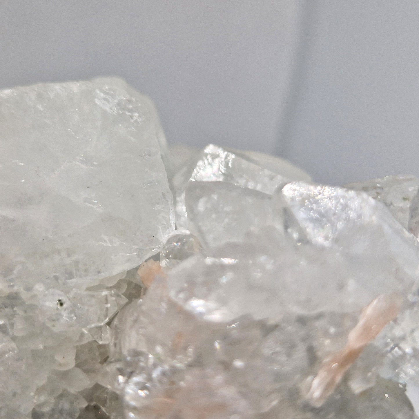 Apofyliet Cluster met Stilbiet