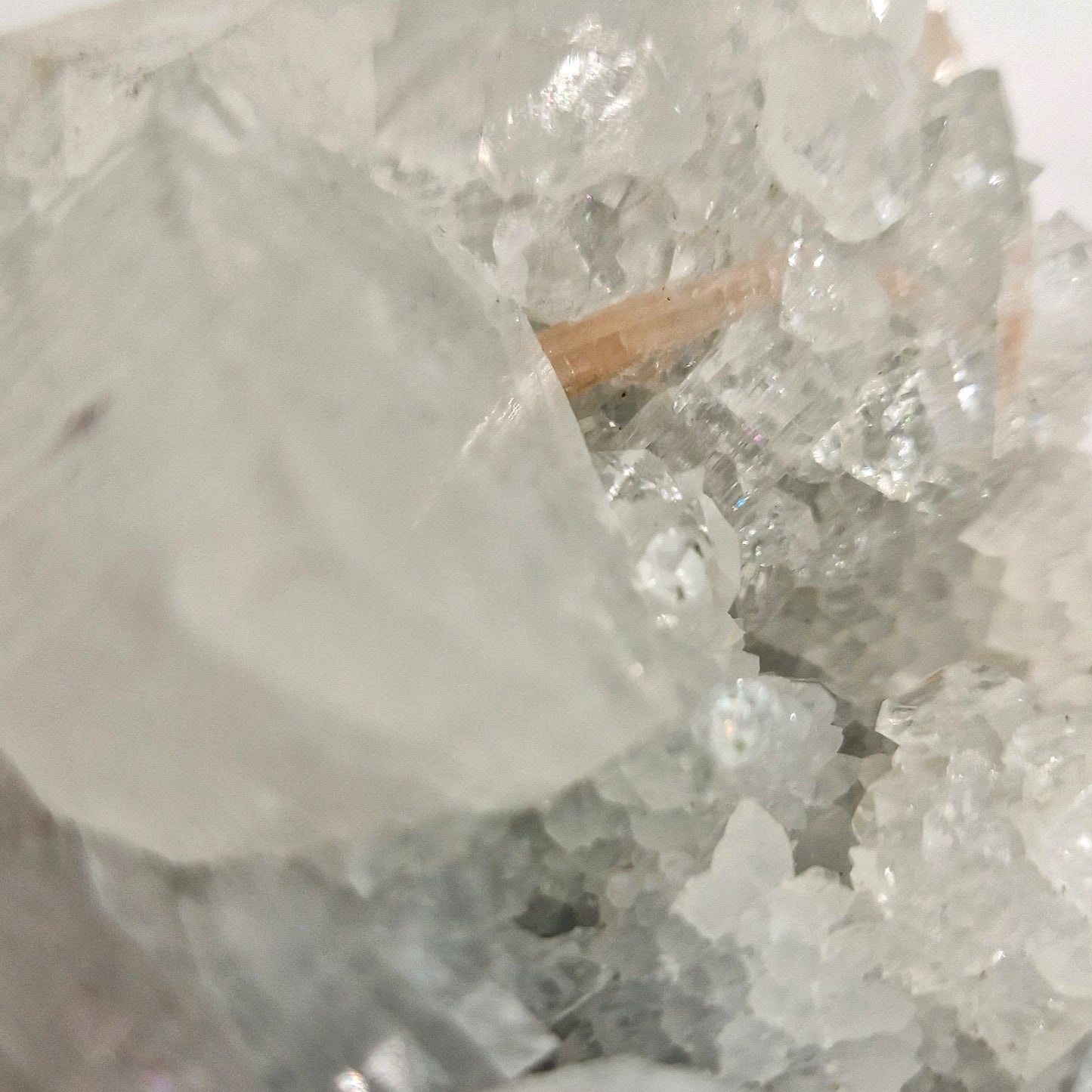 Apofyliet Cluster met Stilbiet