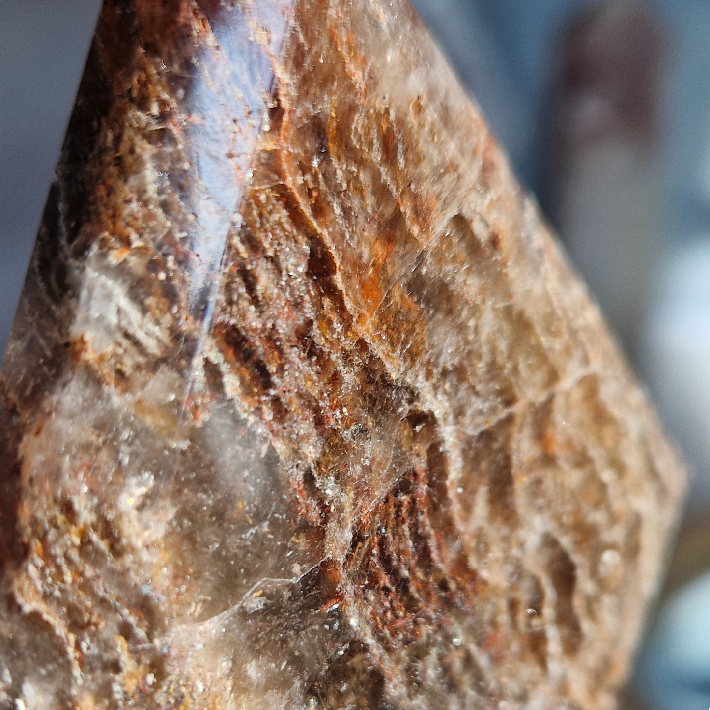 Lodoliet 1000 Layer (Sjamaankwarts) Ruit op standaard