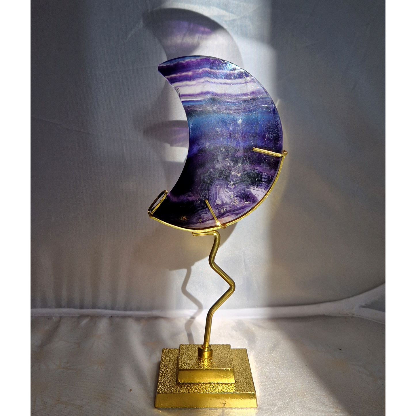 Fluoriet (Regenboog) maan op standaard