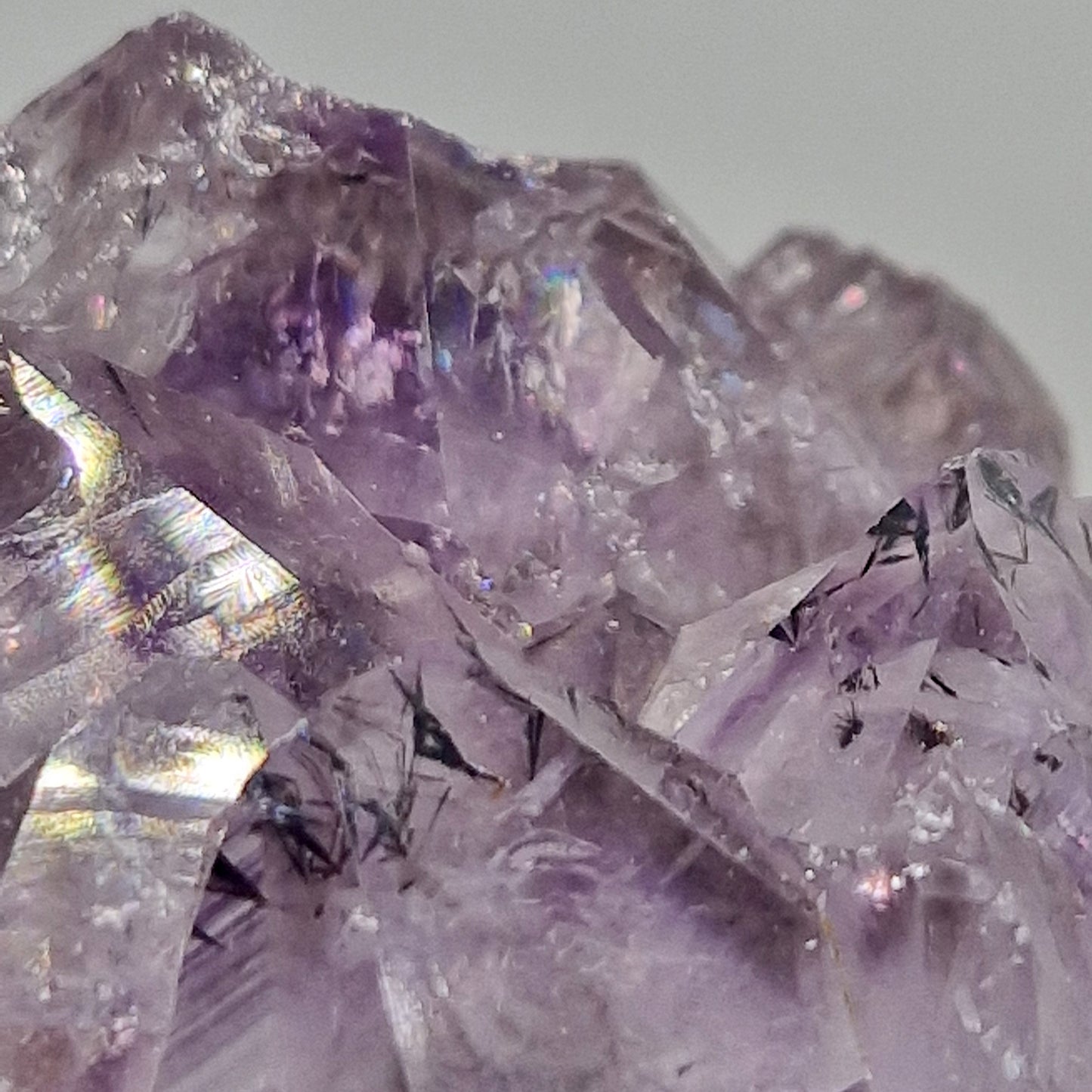 Amethist Cluster met Goethiet