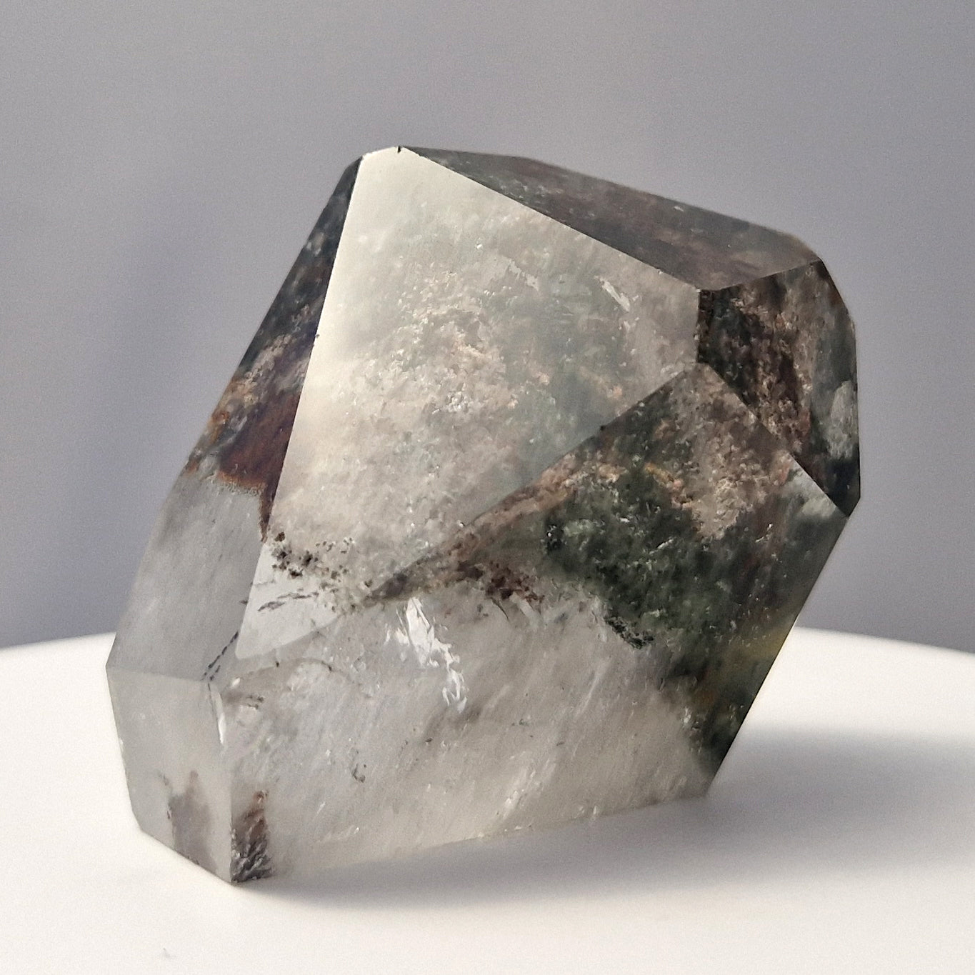 Geslepen Gardenquartz (Lodoliet)