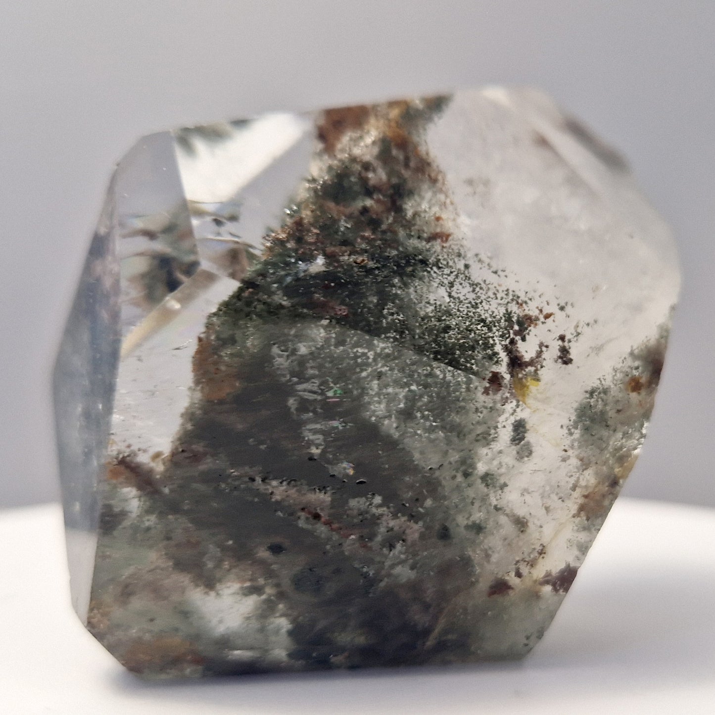 Geslepen Gardenquartz (Lodoliet)