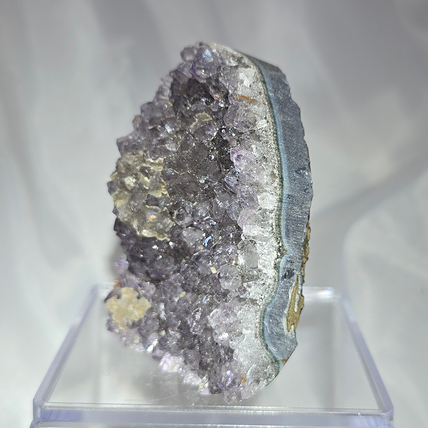 Amethist 122 gr (cluster)