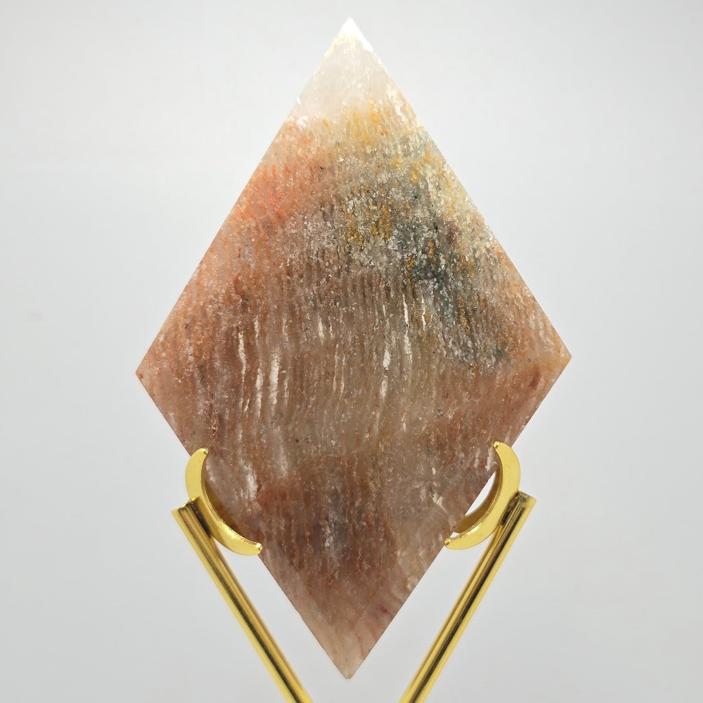 1000 Layer Ruit op standaard (Lodoliet/Sjamaankwarts)