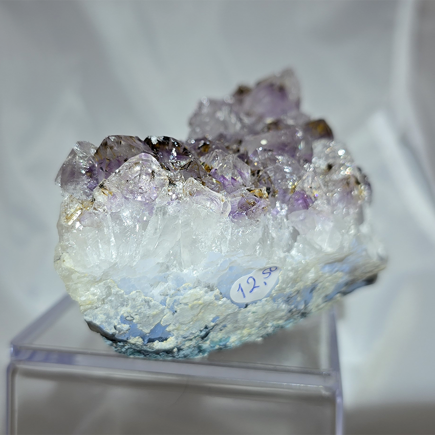 Amethist 309 gr (cluster)