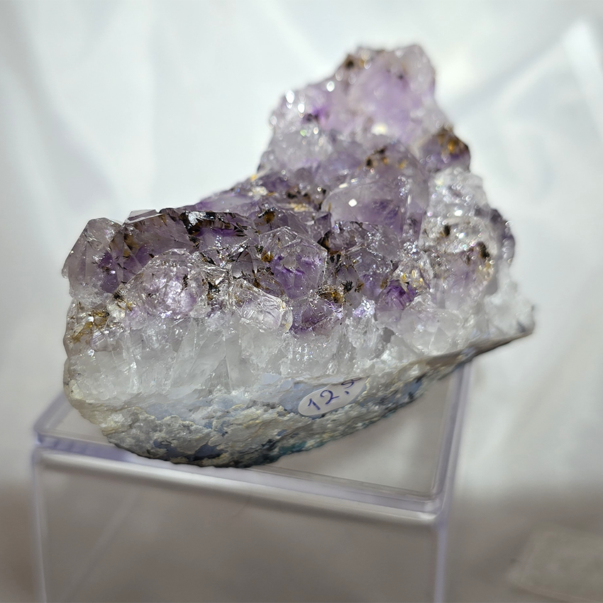 Amethist 309 gr (cluster)