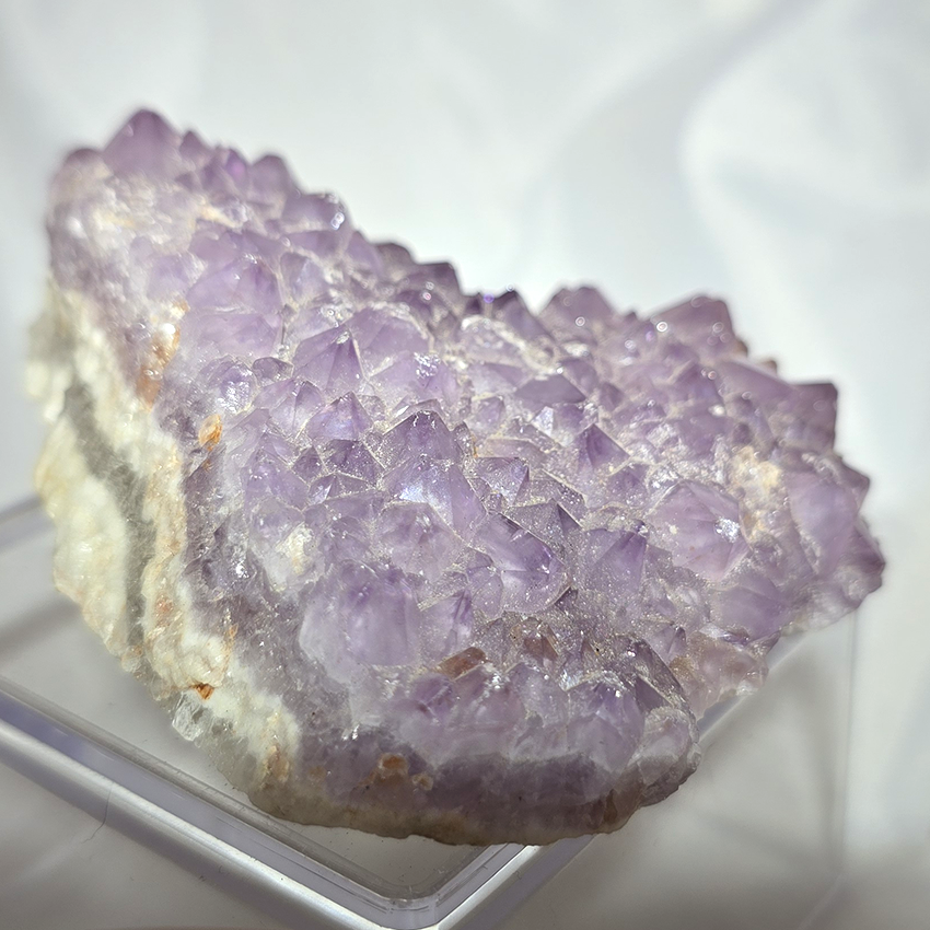 Amethist 192 gr (cluster)