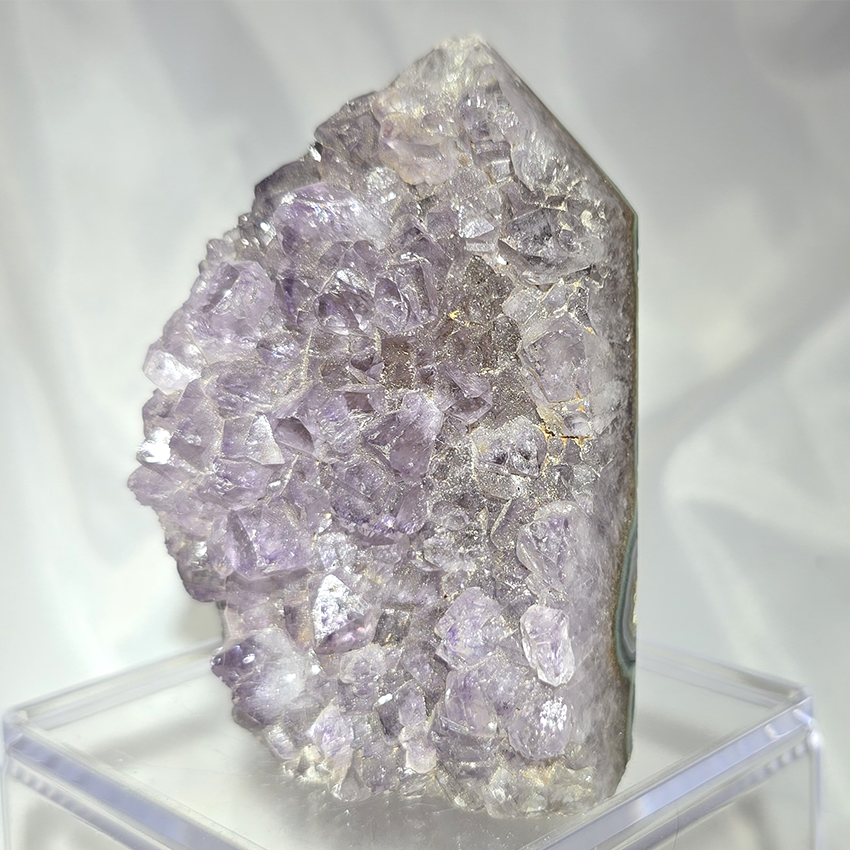 Amethist 179 gr (cluster)