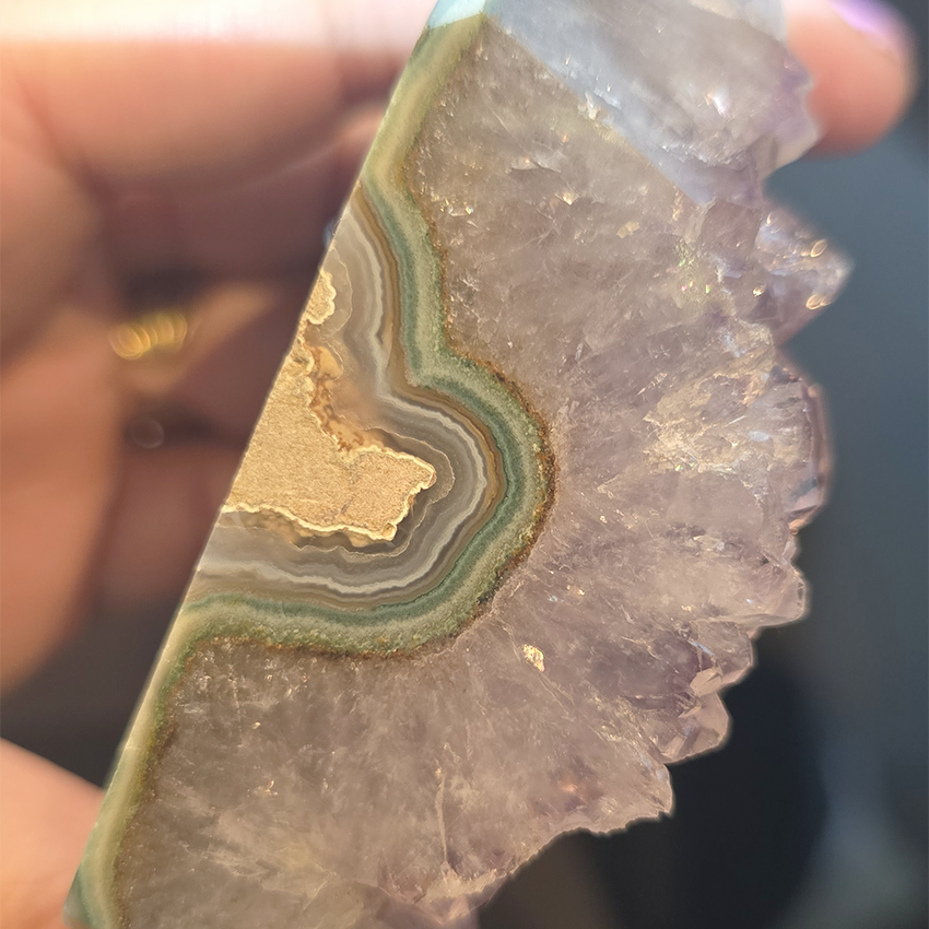 Amethist 179 gr (cluster)